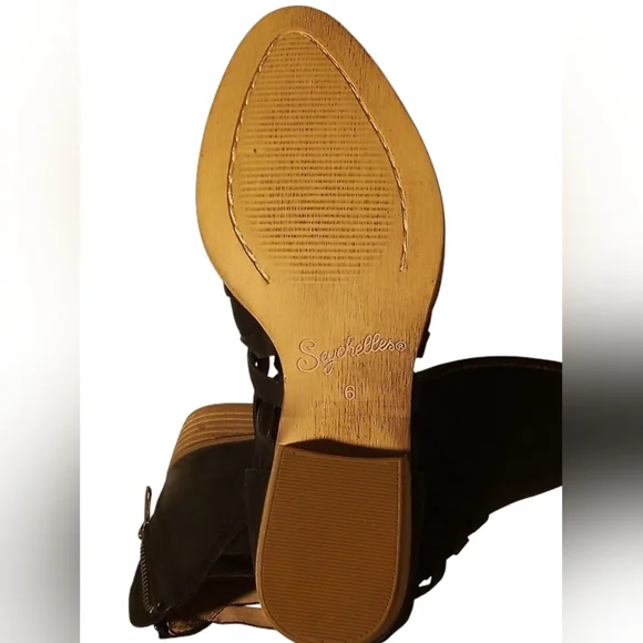 Seychelles Of LA- Shootie, Shoe/Bootie, Black Leather Uppers, Zipper Back, - Picture 4 of 15